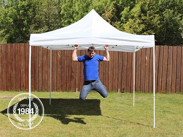 abri tente jardin