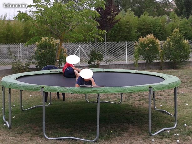 bache trampoline domyos