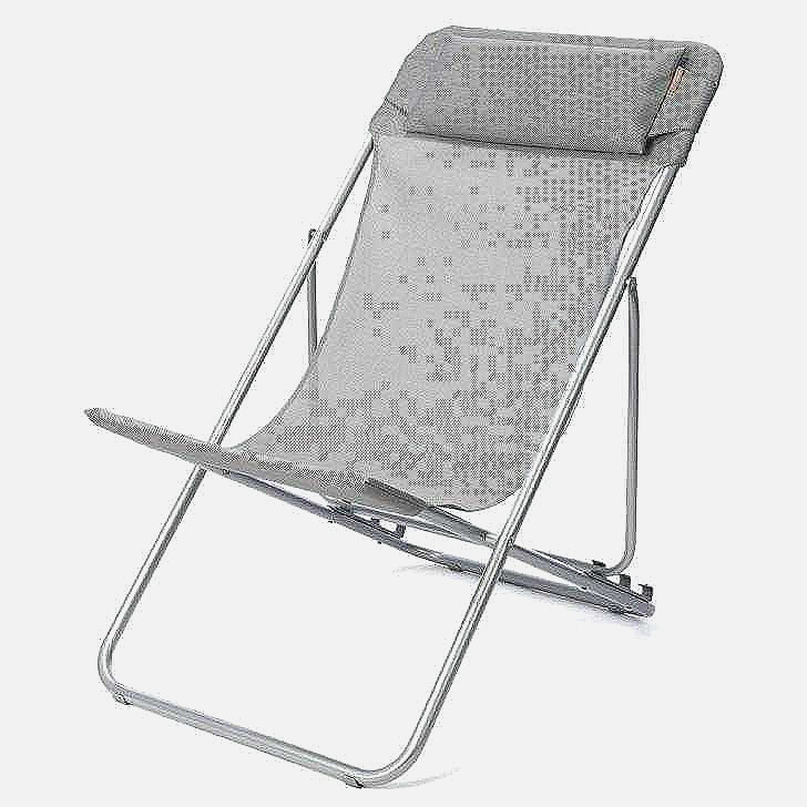 chaises longues de piscine