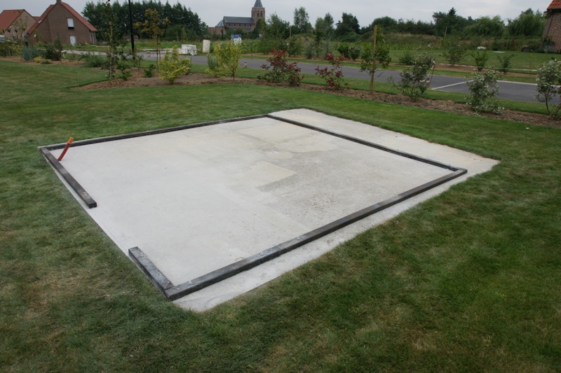 comment isoler un abri de jardin en metal