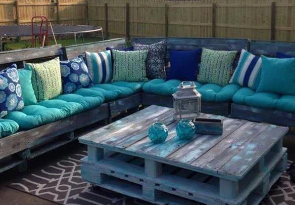 coussin salon de jardin en palette