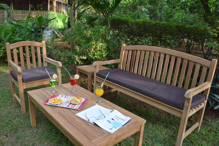 coussins pour salon de jardin en teck
