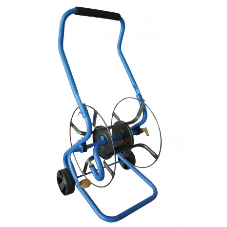 devidoir et tuyau d'arrosage