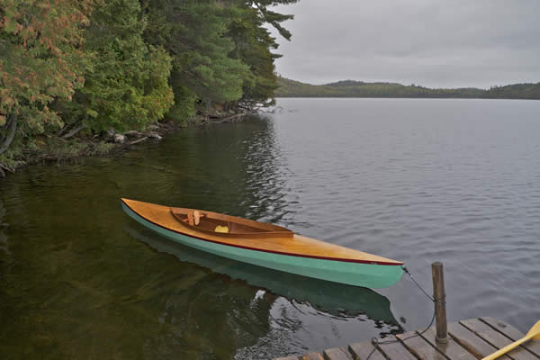 double paddle canoe