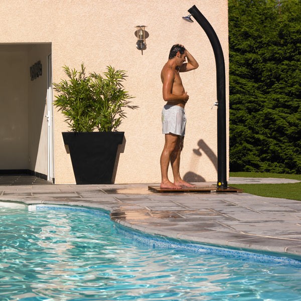 douche exterieur solaire