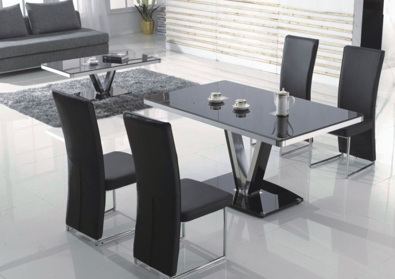 ensemble table et chaise de salon