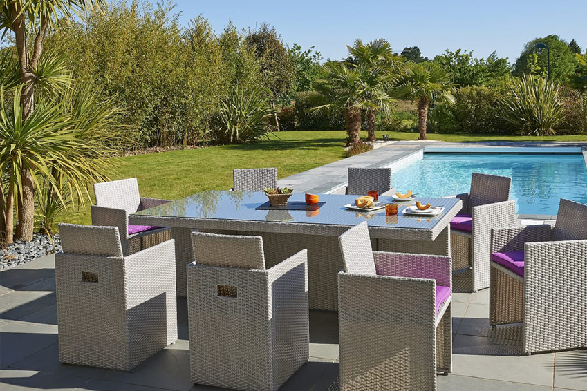 entretien salon jardin resine tressee