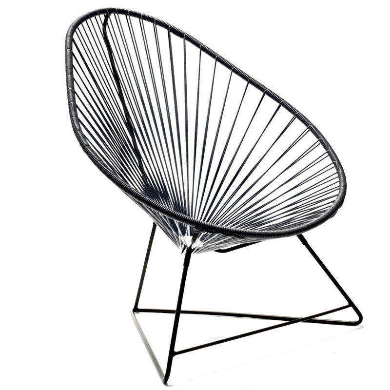 fauteuil en fils scoubidou