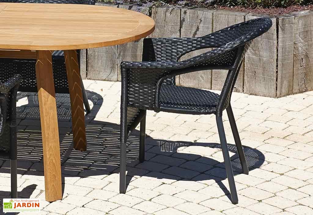 fauteuil en resine tressee noir