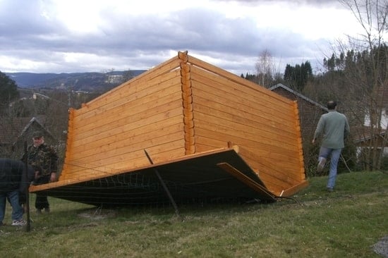 fixation abri de jardin