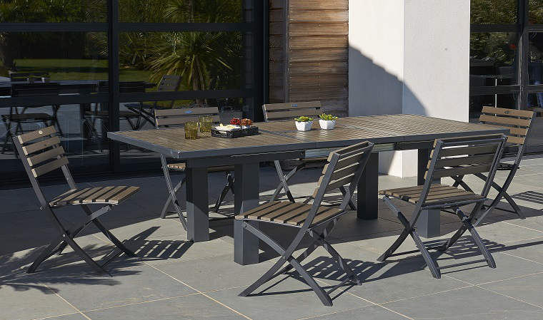 mobilier de jardin bois composite