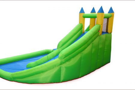 piscine aire de jeux enfant