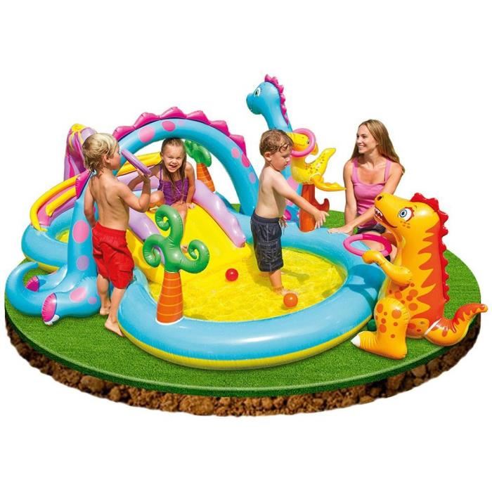 piscine aire de jeux enfant