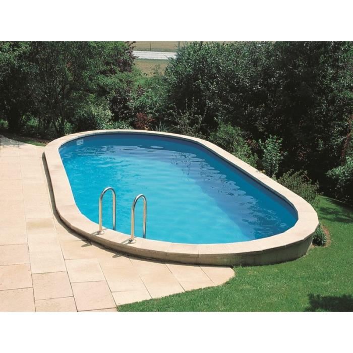 piscine ovale