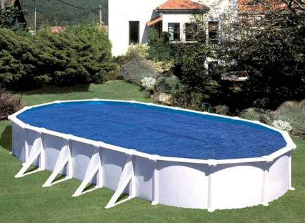 piscine ovale