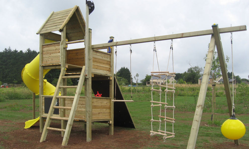 portique belgique en bois