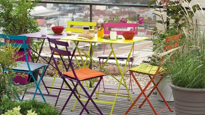 salon de jardin metal colore