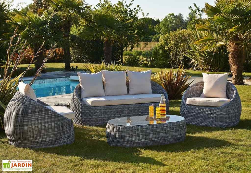 salon de jardin tresse gris clair