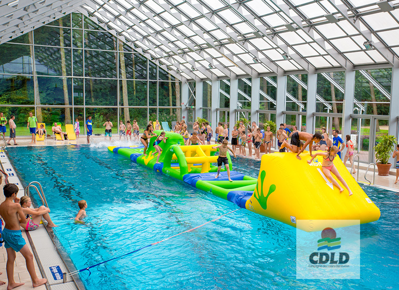 Toboggan Aquatique Gonflable Pour Enfants 480 X 70 Cm - Avec Arroseur Intégré Et Planche De Bodyboard, Pour Jardin