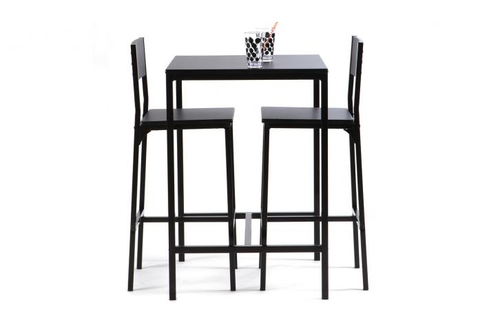 table avec chaises