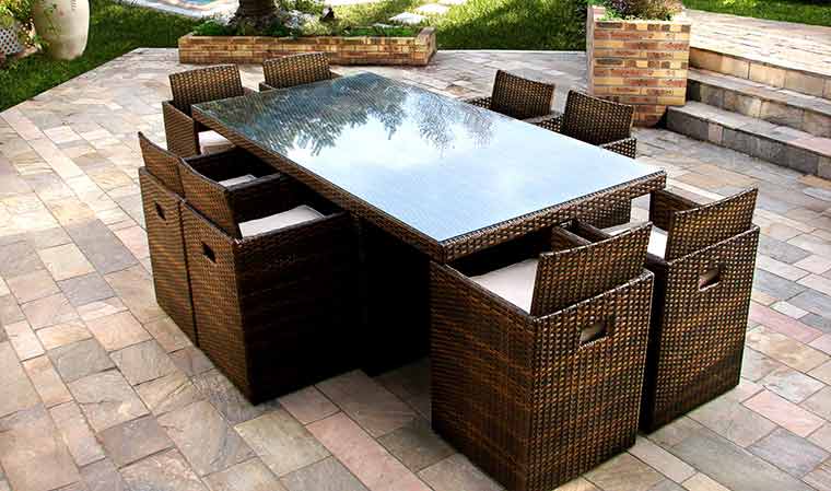 table de jardin resine tressee 8 places