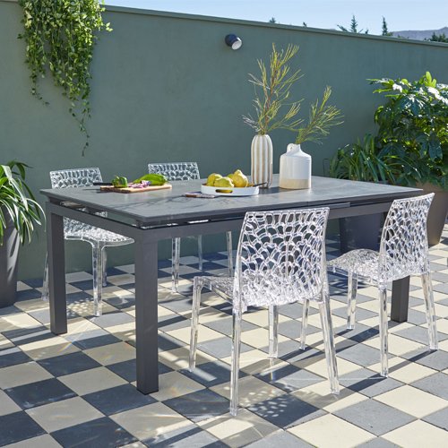 table et chaise de terrasse