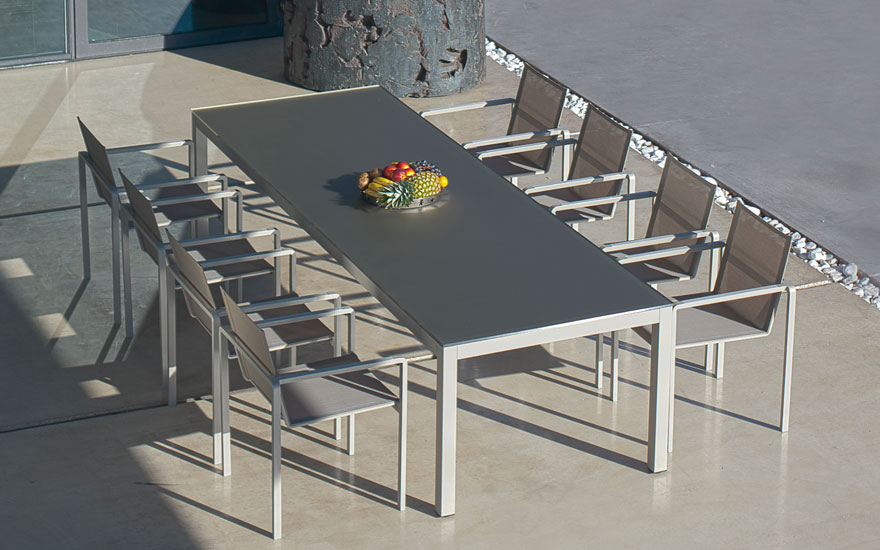 table et chaise de terrasse