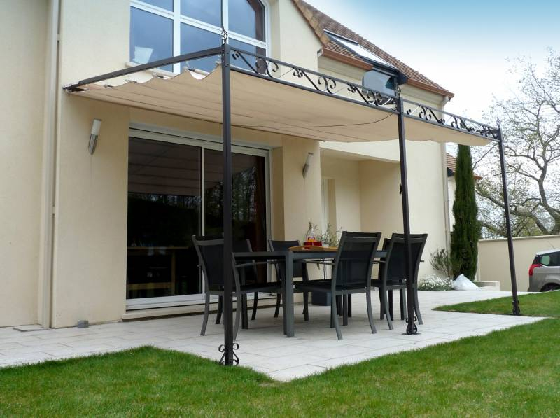 tonnelle de jardin avec toile retractable