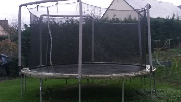 trampoline prix decathlon